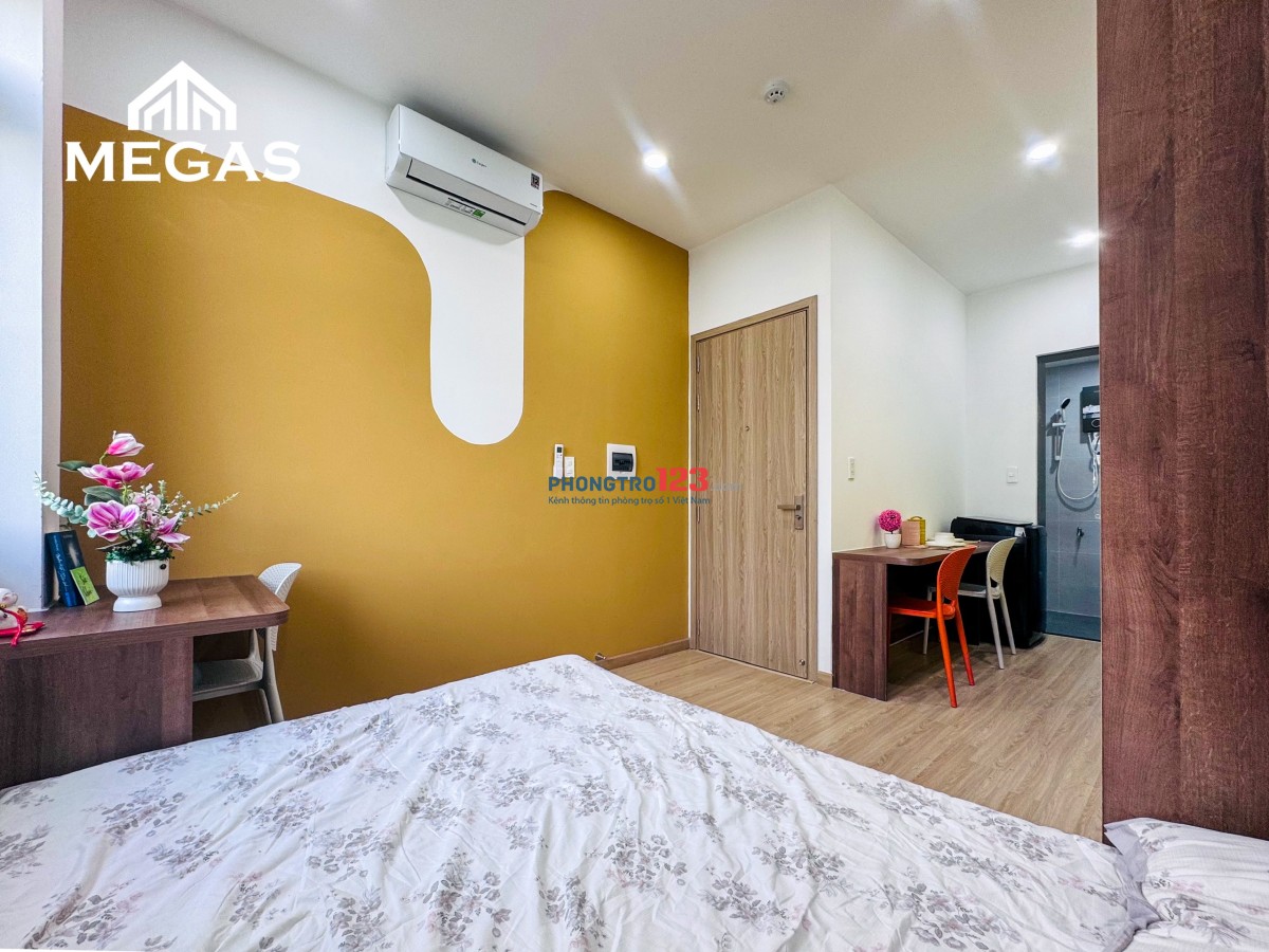 Khai trương căn hộ cao cấp full nội thất vibe xinh - Ban công riêng ở Phan Huy Ích - Trường Chinh