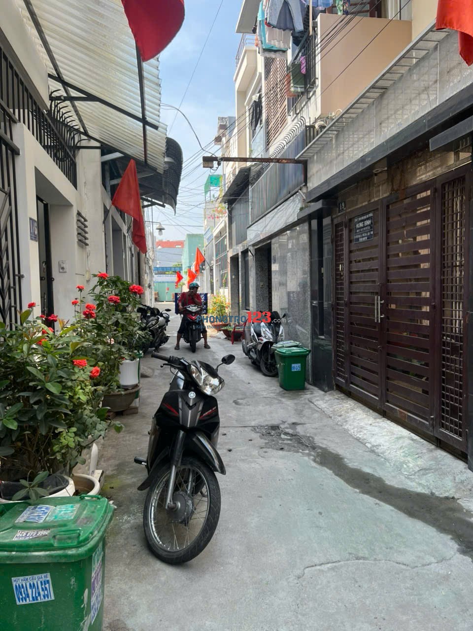 Chính chủ cho thuê nhà đường Hồ Bá Phấn – 3 phòng ngủ, ở gia đình hoặc làm văn phòng