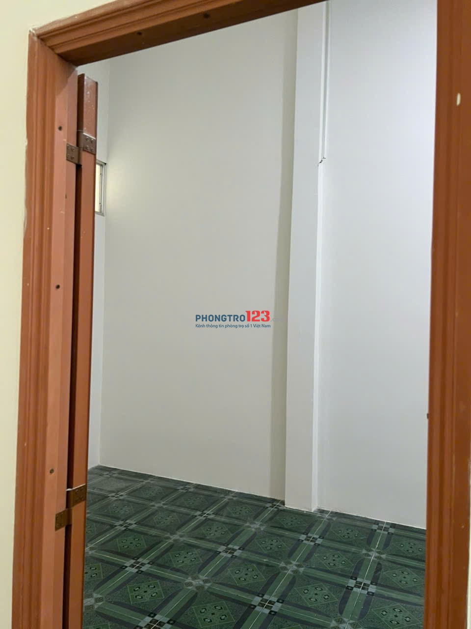 Chính chủ cho thuê nhà đường Hồ Bá Phấn – 3 phòng ngủ, ở gia đình hoặc làm văn phòng