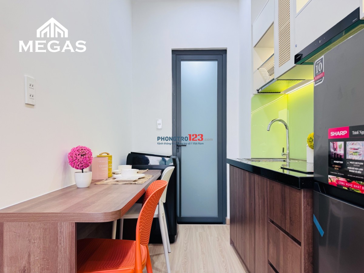 Khai trương căn hộ cao cấp full nội thất vibe xinh - Ban công riêng ở Phan Huy Ích - Trường Chinh