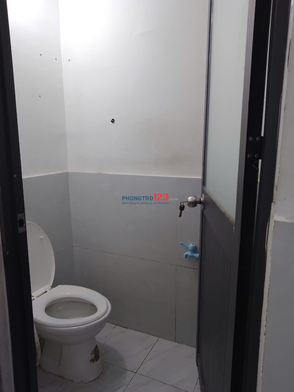 Phòng trọ 12m2 có gác suốt, đường Nguyễn Hữu Cảnh Q. Bình Thạnh