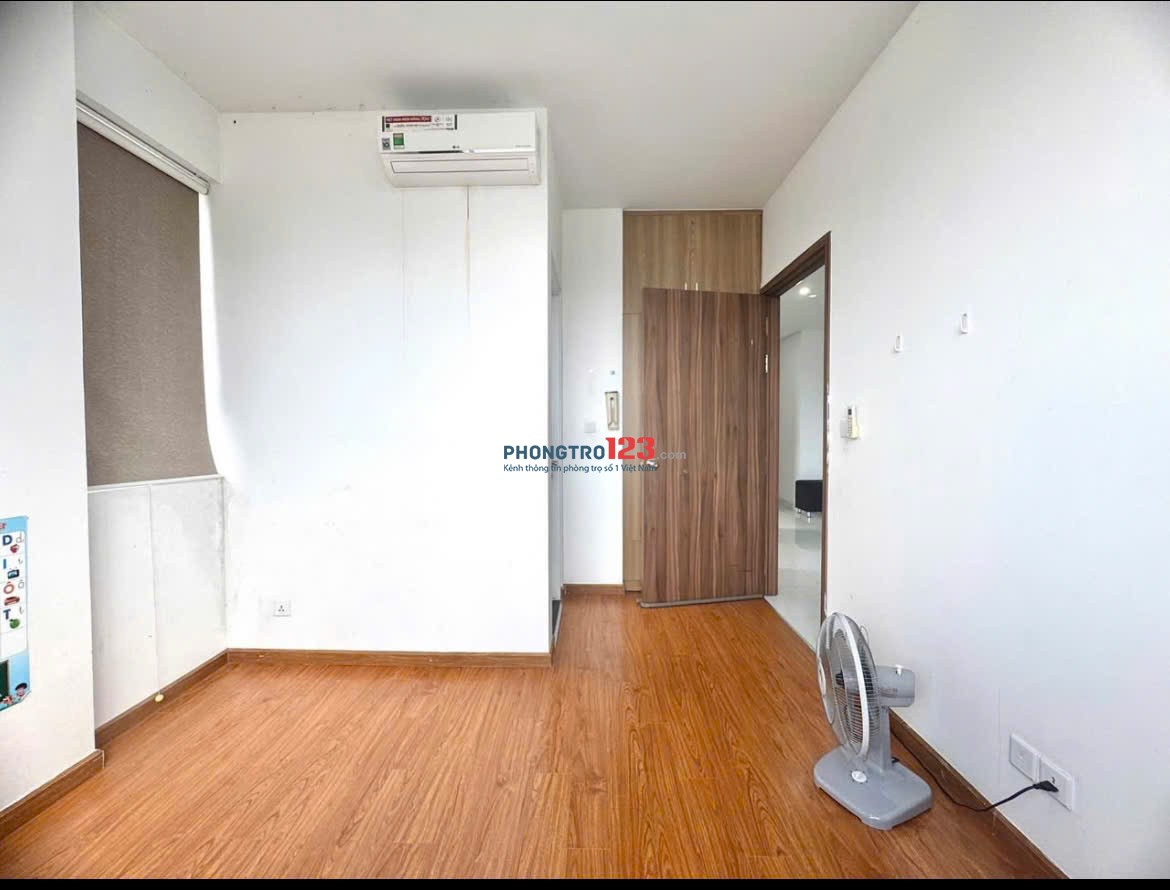 Giá 13tr/tháng, C/c Carillon 3, Hoàng Hoa Thám, P13, TB, 75m2, 2PN, 2WC.