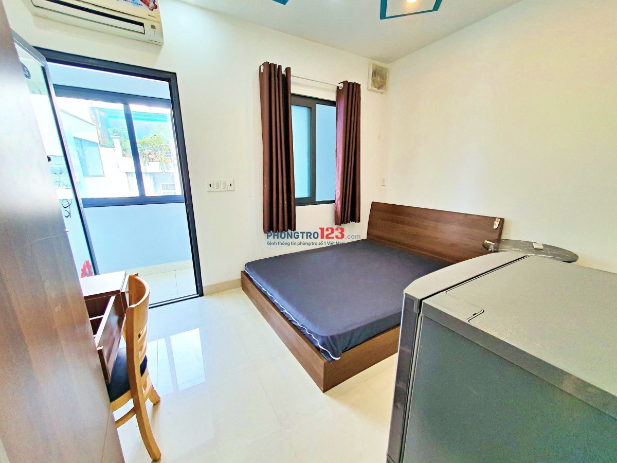 Căn hộ quận 4 giá 5tr6 có cửa sổ sát trung tâm Sài Gòn