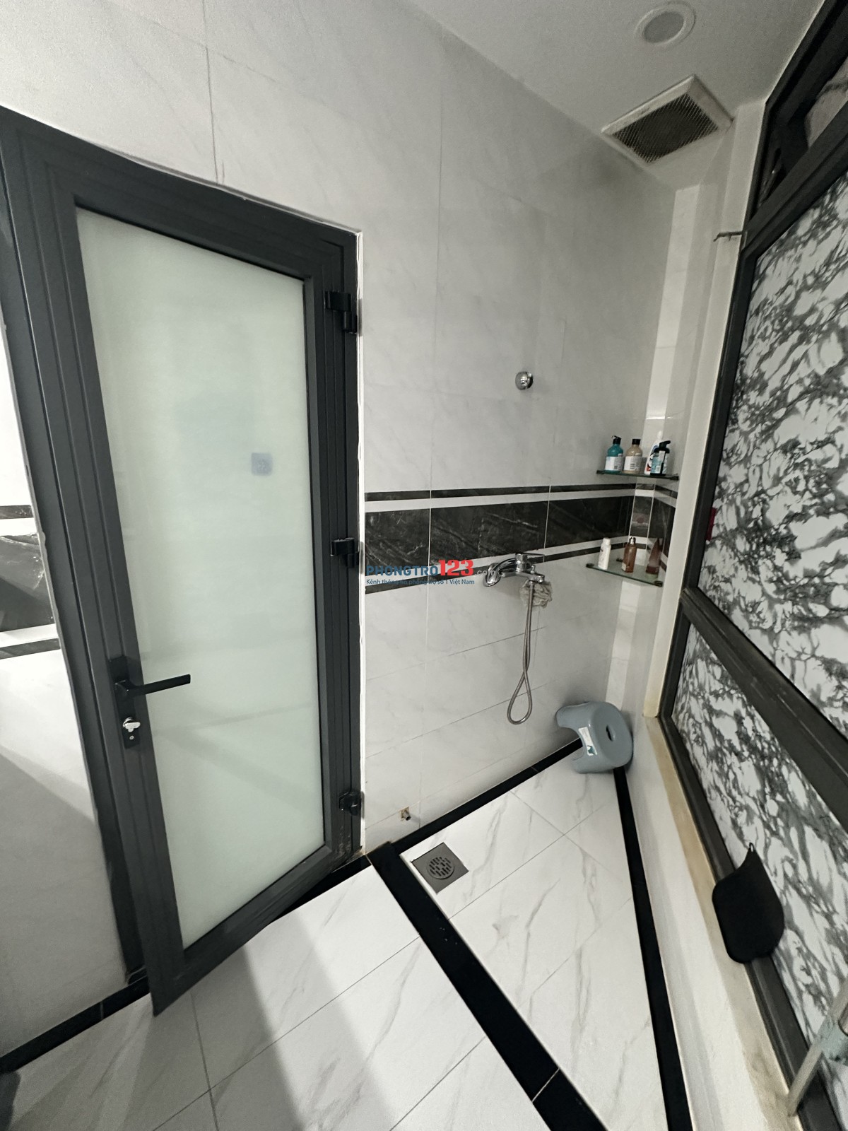 Giảm ngay 2000k cho CHDV full nội thất, trung tâm Bình Thạnh, cách Văn Lang 5p, Sân bay 10p