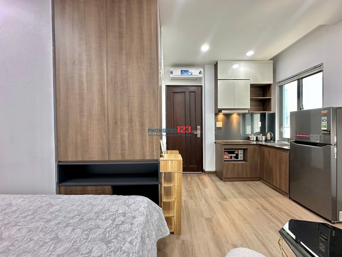 CHDV FULL NỘI THẤT GẦN LANDMARK 81