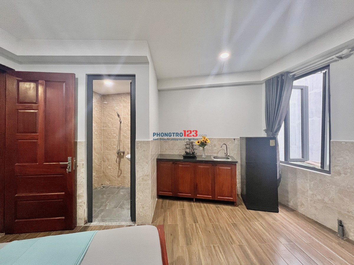 Phòng Trọ Cao Cấp Ngay Coop Mart Huỳnh Tấn Phát Q7 - Full Nội Thất, Thang Máy, An Ninh 24/7