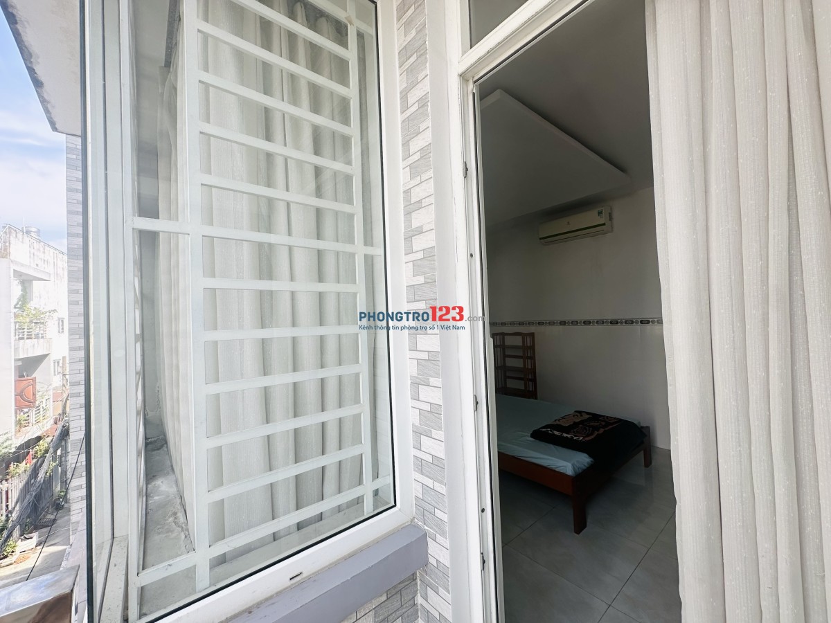 CHO THUÊ PHÒNG CÓ BAN CÔNG, MÁY LẠNH TẠI Q. TÂN PHÚ