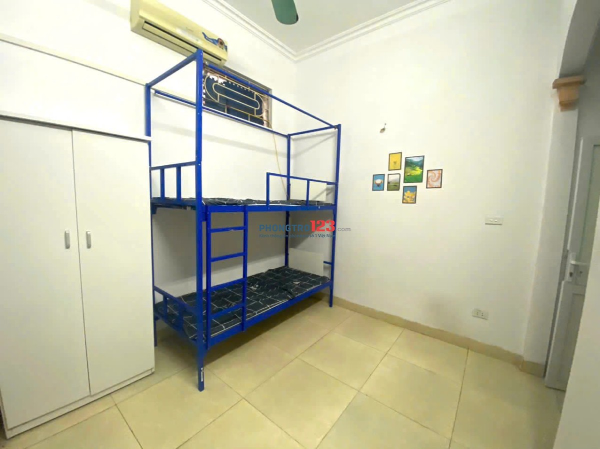 Cho thuê phòng trọ giá rẻ 2,6 tr khép kín, Đức diễn, Minh Khai, Bắc Từ Liêm