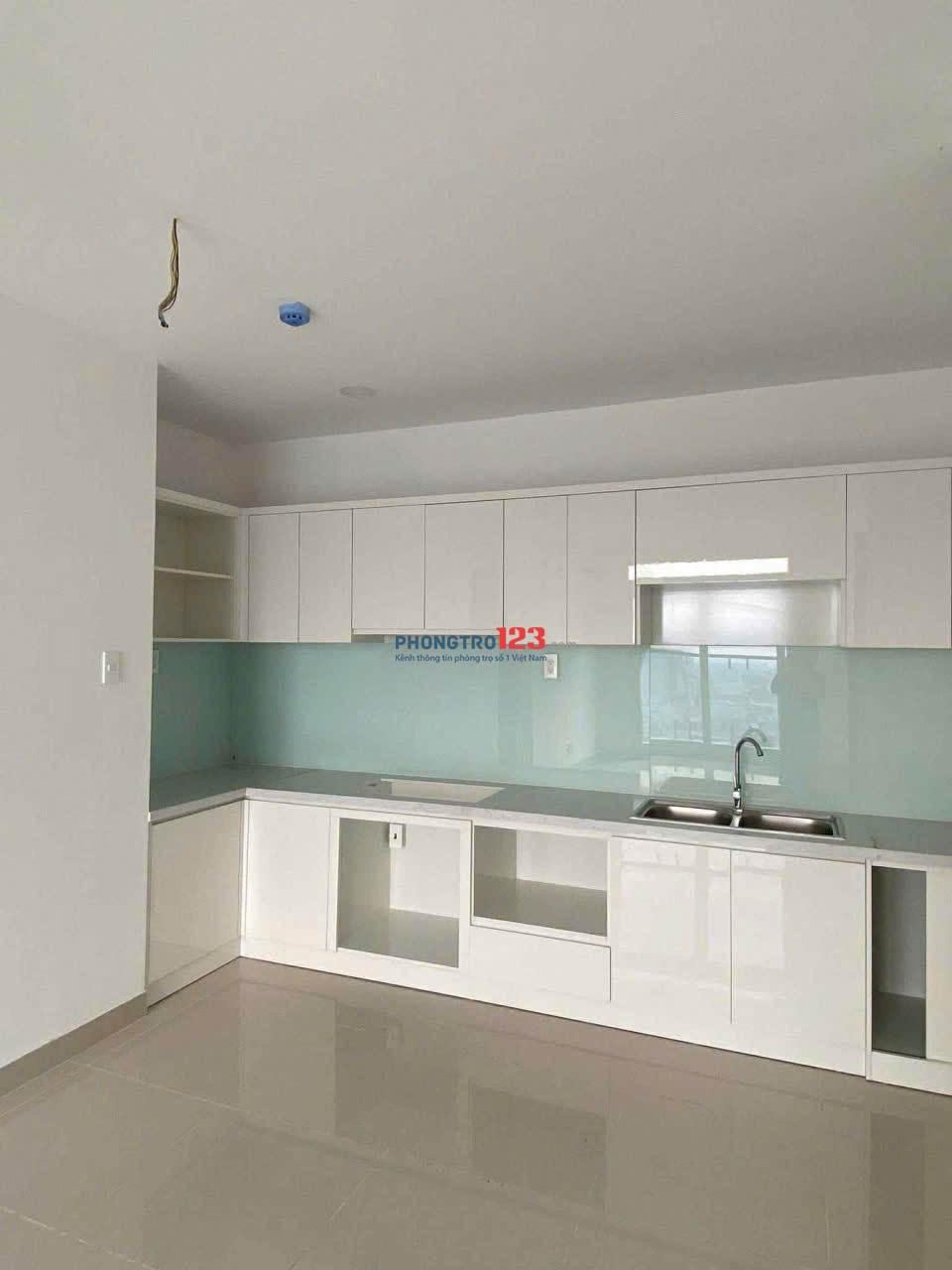 Căn 3p ngủ, 2wc có nội thất cơ bản Chung cư Âu cơ, Tân Phú chỉ 12,5tr