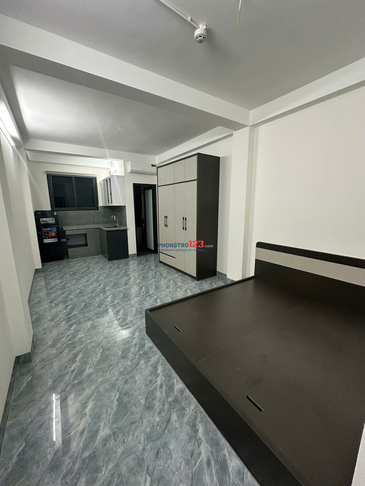 Căn hộ khép kín đầy đủ nội thất