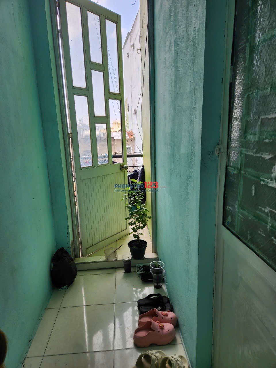 Chính chủ cho thuê phòng 20m2,Tân Hòa Đông, P14, Q6. Giá : 2,5triệu. LH : 0918410614.