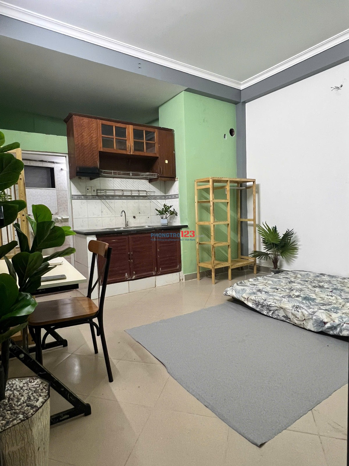 cho thuê phòng 19m2 tầng 1máy lạnh, bếp giờ giấc tự do cho thuê ngay Lạc Long Quân-Ni Sư Quỳnh Liên