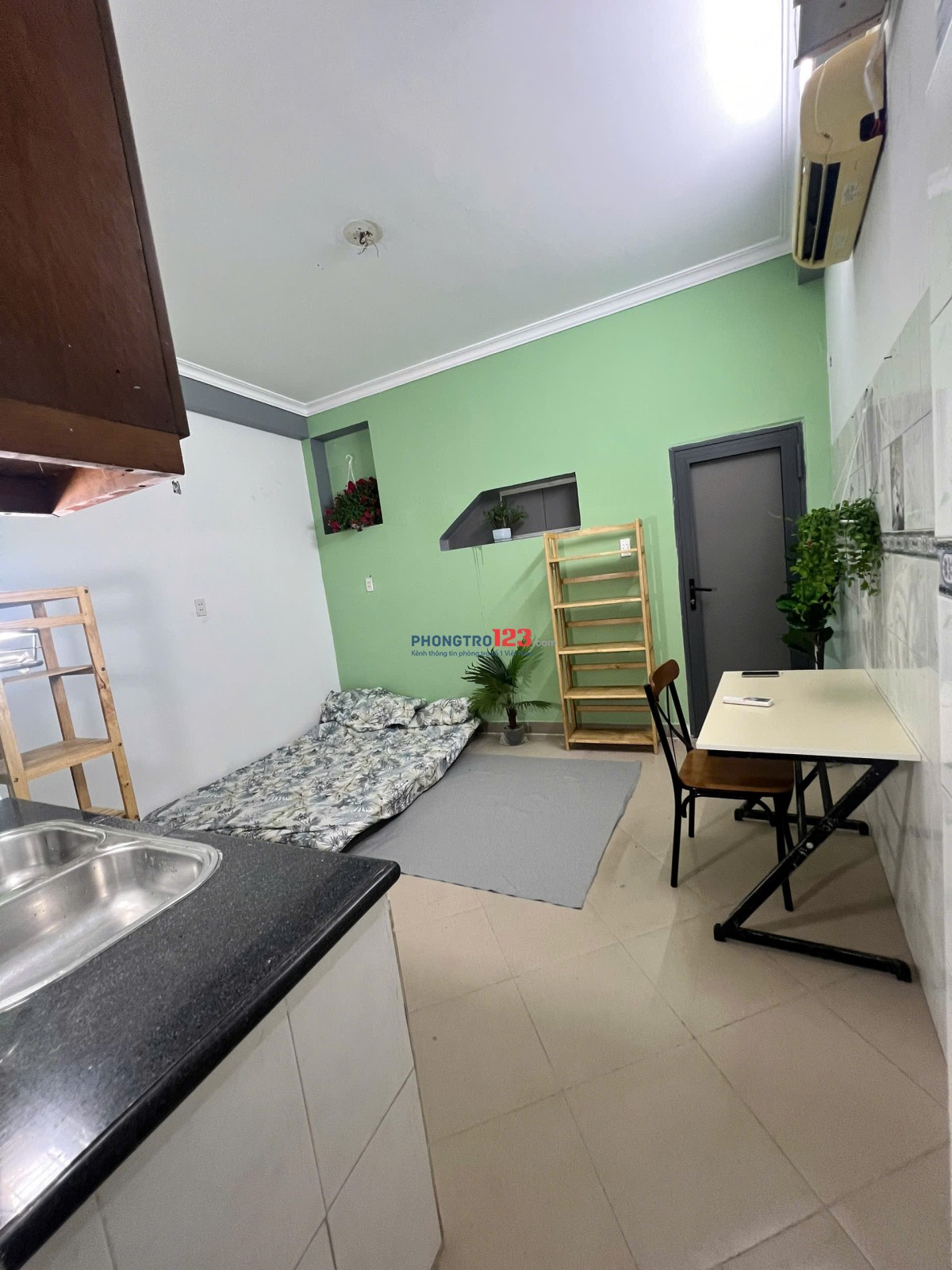 cho thuê phòng 19m2 tầng 1máy lạnh, bếp giờ giấc tự do cho thuê ngay Lạc Long Quân-Ni Sư Quỳnh Liên