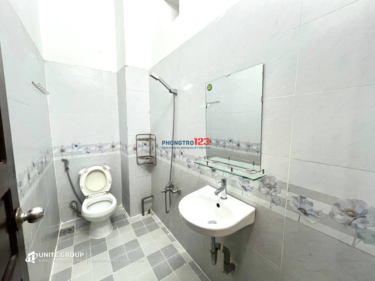 Cho thuê phòng trọ gần ĐH Văn Lang Q. Bình Thạnh có ban công