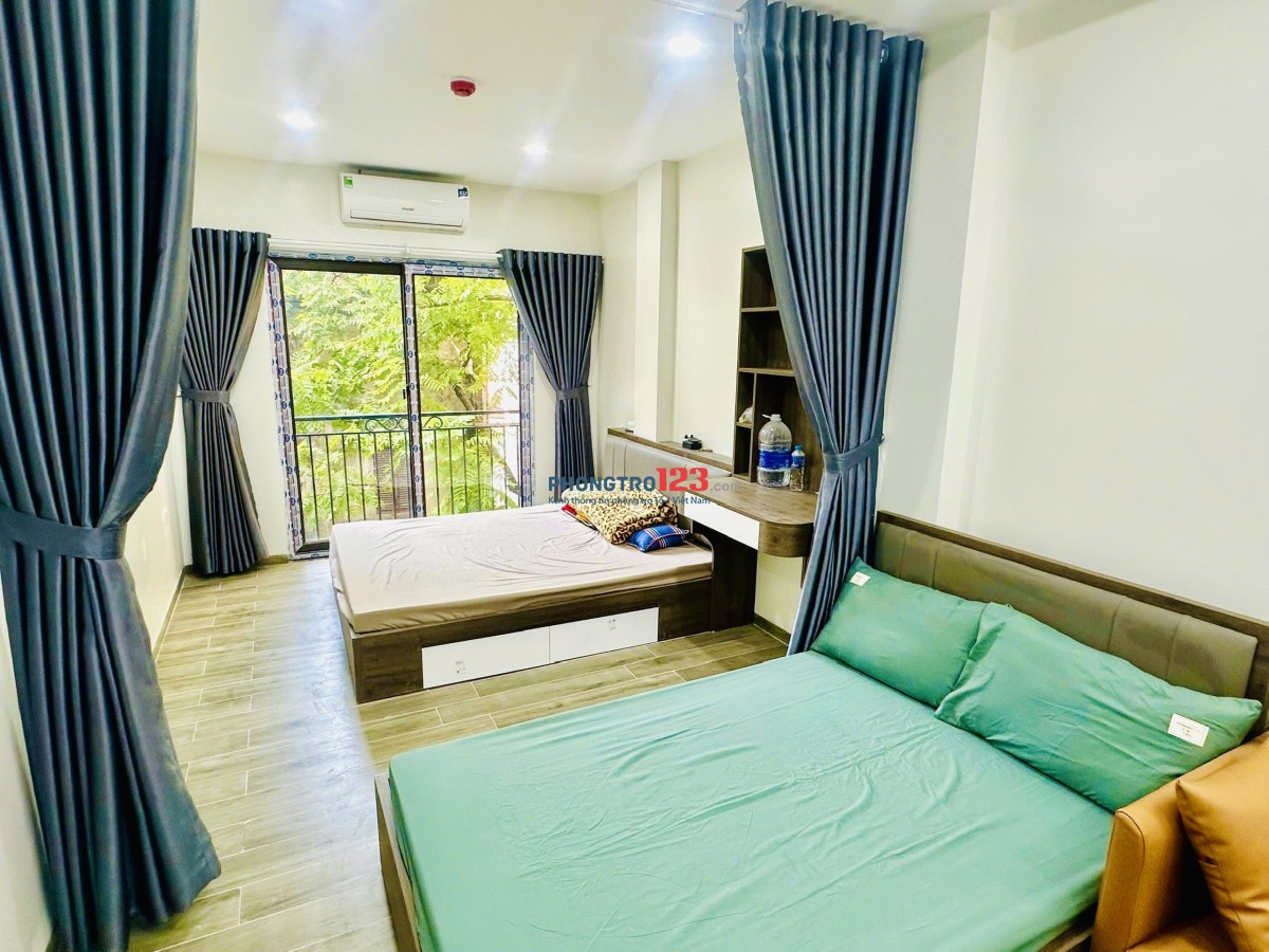 SOS! Phòng đẹp giá rẻ, full nội thất, 4k/số điện, 35k/m3 nước, nhận xe điện phố Cầu Giấy.