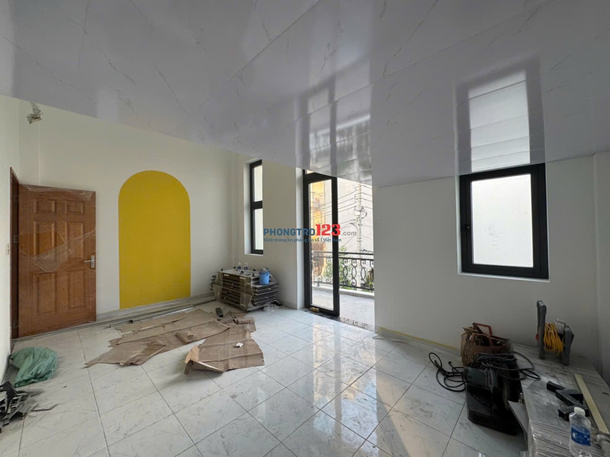 Duplex mới xây ban công riêng full nội thất ngay Nguyễn Ảnh Thủ - Chưa qua sử dụng