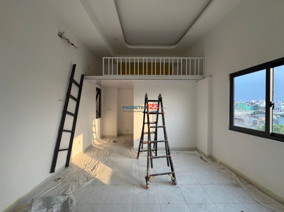 Duplex mới xây ban công riêng full nội thất ngay Nguyễn Ảnh Thủ - Chưa qua sử dụng