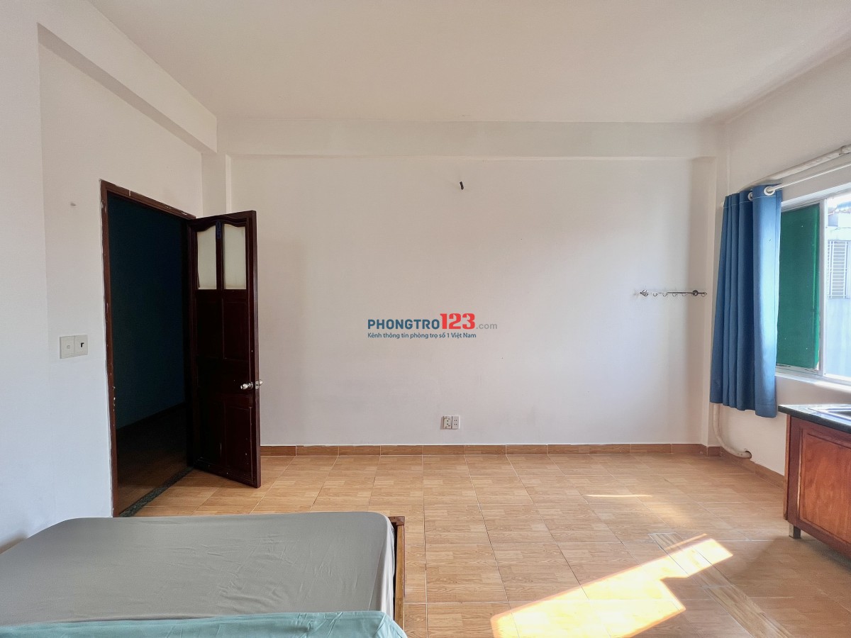 PHÒNG ĐẸP GIÁ RẺ , FULL NỘI THẤT NGAY CHỢ TÂN MỸ, ĐH TÔN ĐỨC THẮNG