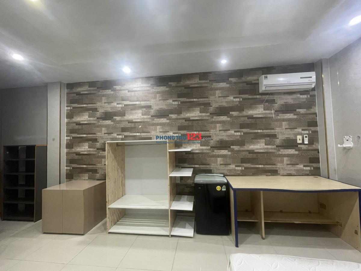 Phòng 25m đẹp Phạm Văn Đồng gần Gigamall cách cầu Bình Triệu Bình Lợi 1.5Km