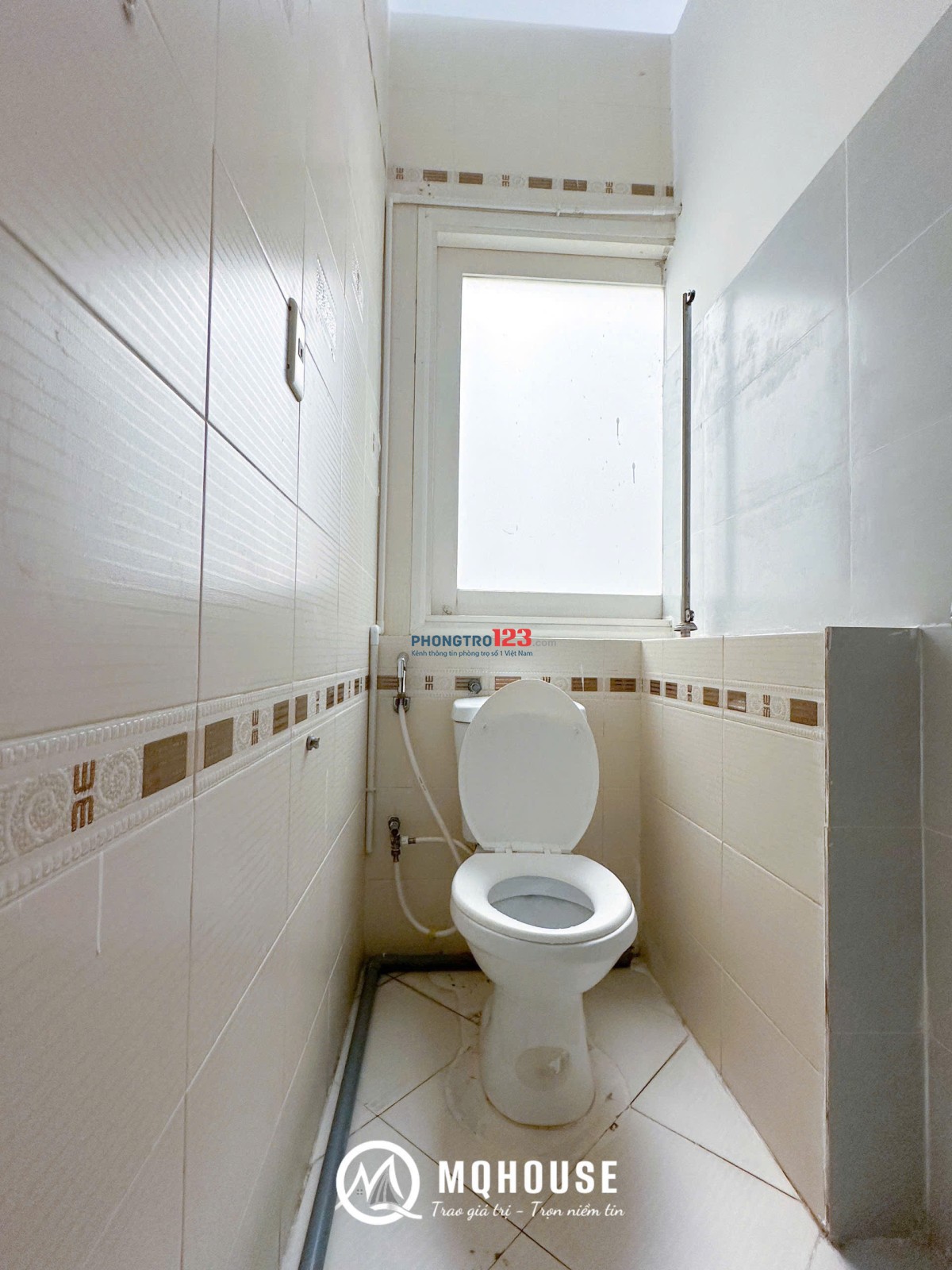 Phòng Studio 1PN, PK đủ nội thất - 71 Hồ Bá Kiện Q.10 ( Gần CV Lê Thị Riêng)