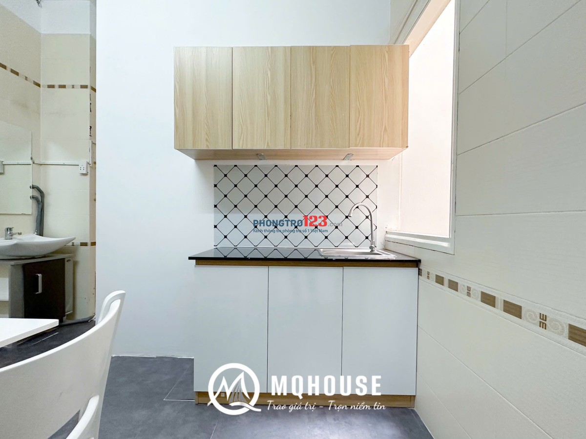 Phòng Studio 1PN, PK đủ nội thất - 71 Hồ Bá Kiện Q.10 ( Gần CV Lê Thị Riêng)