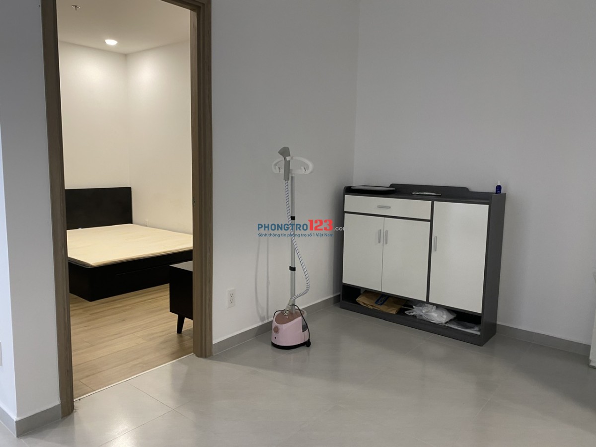 Cho thuê căn hộ quận 9, full nội thất, 63m2, view hồ bơi chỉ 6,5 triệu/ tháng