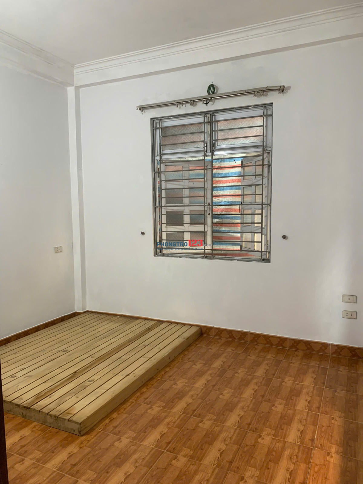 Chính chủ cho thuê phòng 25m2 ở Ngọc Thụy, Long Biên