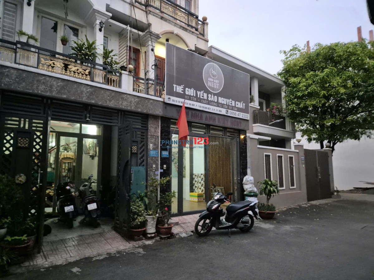 Quận 12 Cho thuê nhà nguyên căn, gần KDC Hiệp Thành City, hẻm xe hơi 7m.