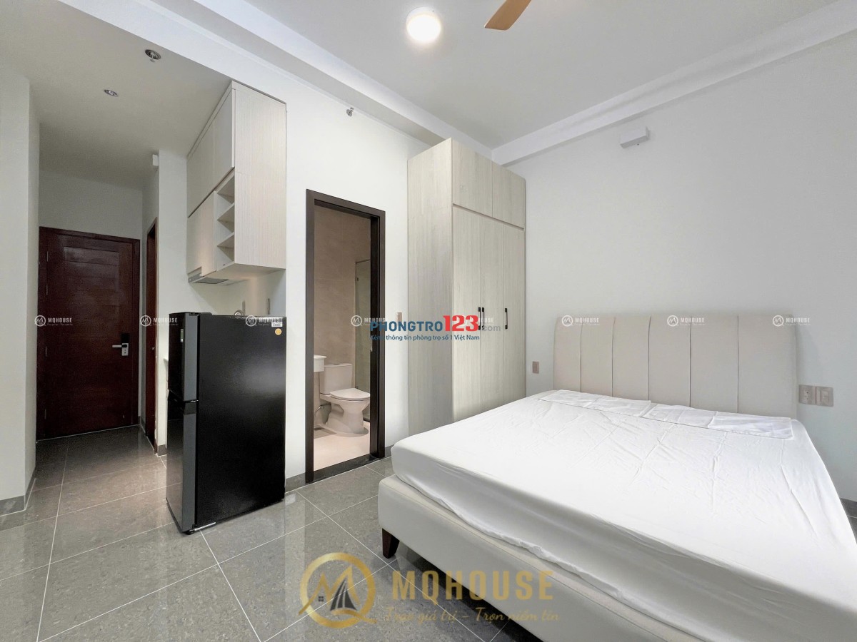 Căn hộ studio full nội thất ban công máy giặt riêng gần cv Hoàng Văn Thụ, Lăng Cha Cả quận Tân Bình