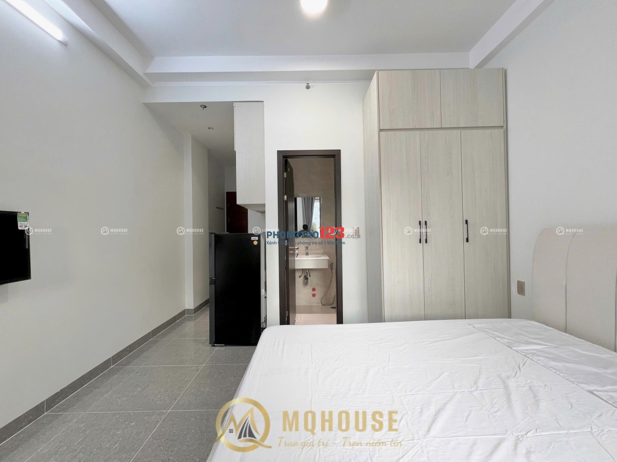 Căn hộ studio full nội thất ban công máy giặt riêng gần cv Hoàng Văn Thụ, Lăng Cha Cả quận Tân Bình