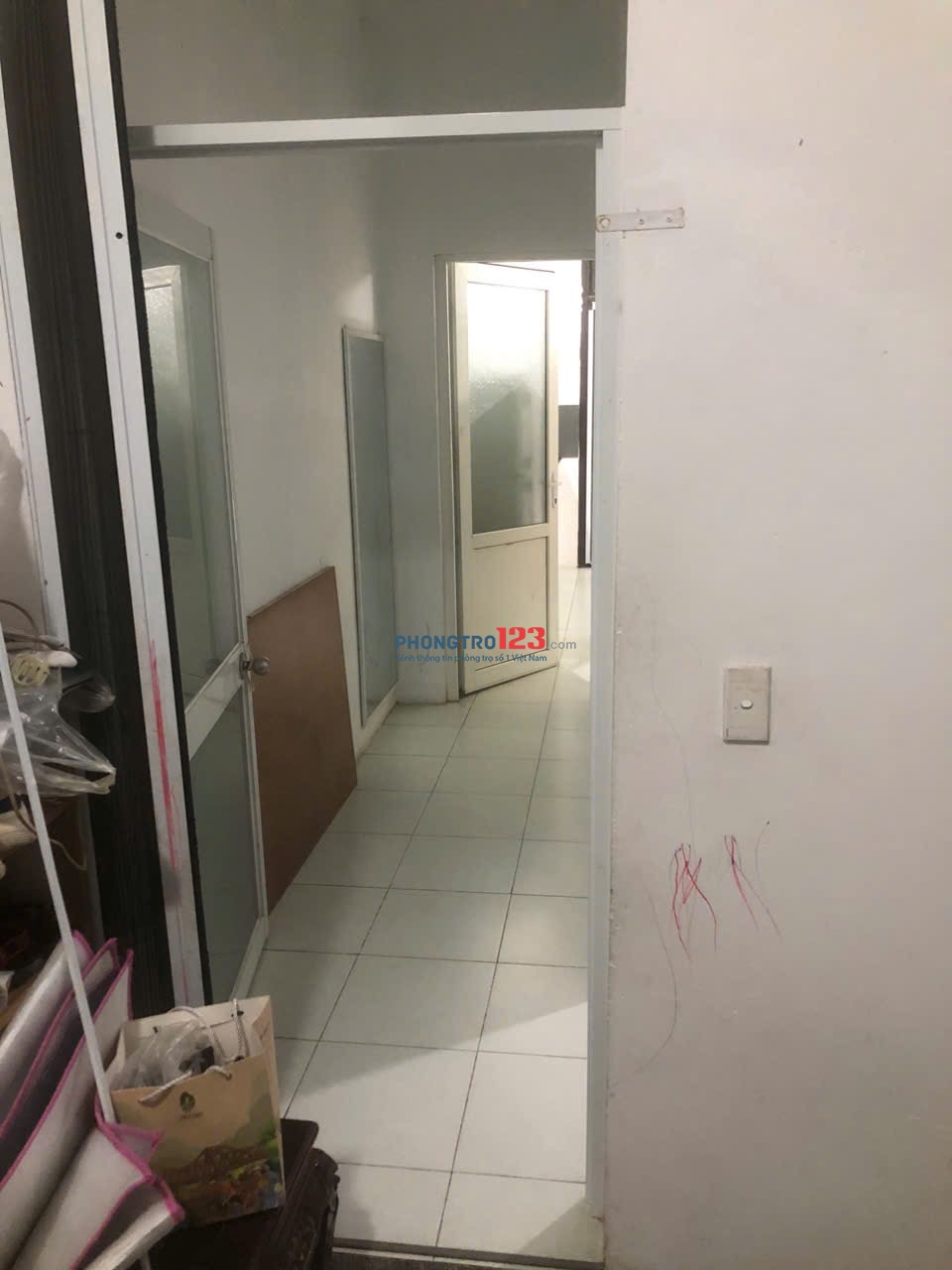 PHÒNG TRỌ CAO CẤP NGAY VINCOM - FULL NỘI THẤT CHỈ CẦN DỌN VALI VÀO Ờ