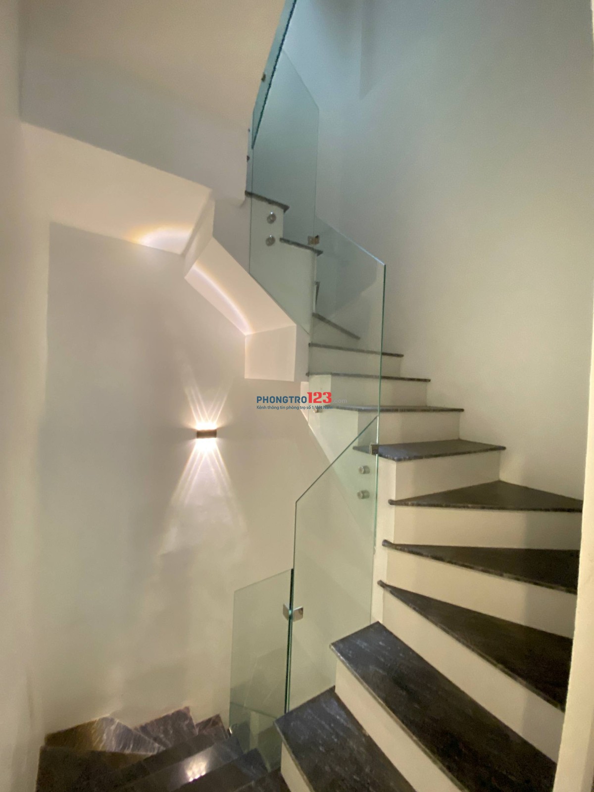  Nhà nguyên căn 35m² – 3PN/4WC cho thuê – Giá 14 triệu