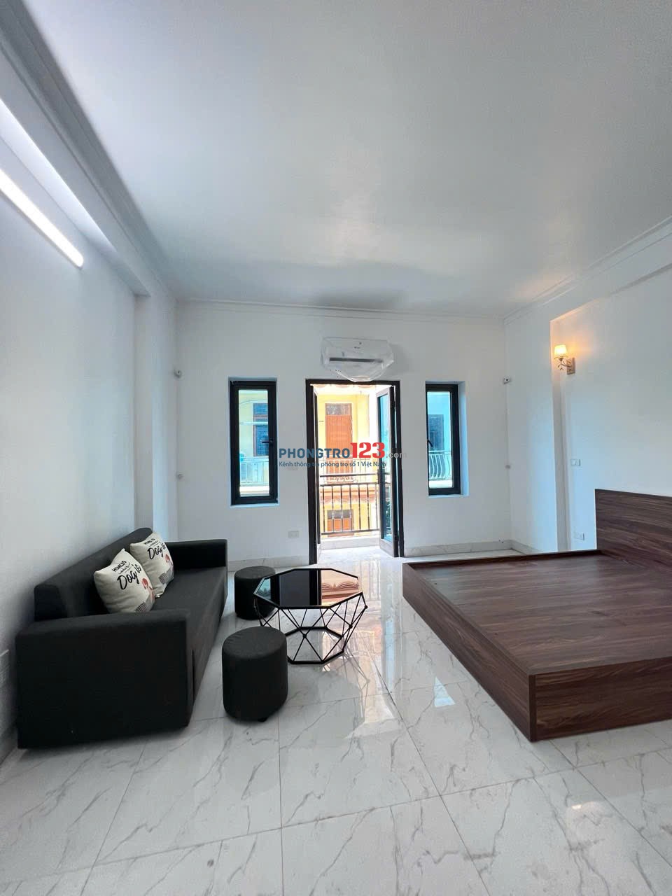 Phòng trọ cho sinh viên, người đi làm chỉ việc sách va ly vào ở luôn