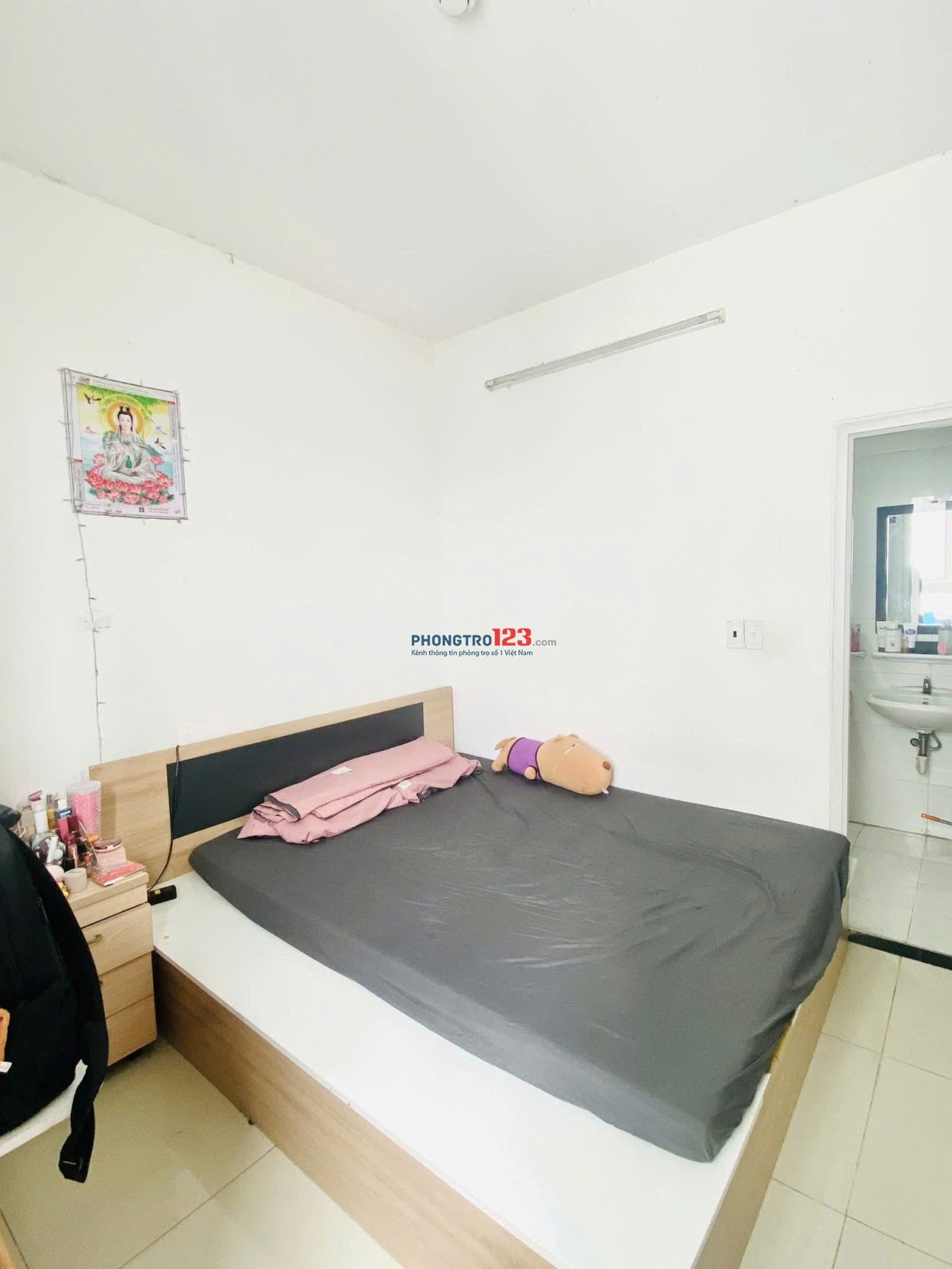 Giá 9tr5/th, C/c Carillon 2, Trịnh Đình Thảo, TP: 2p ngủ, 2WC, 75m2.