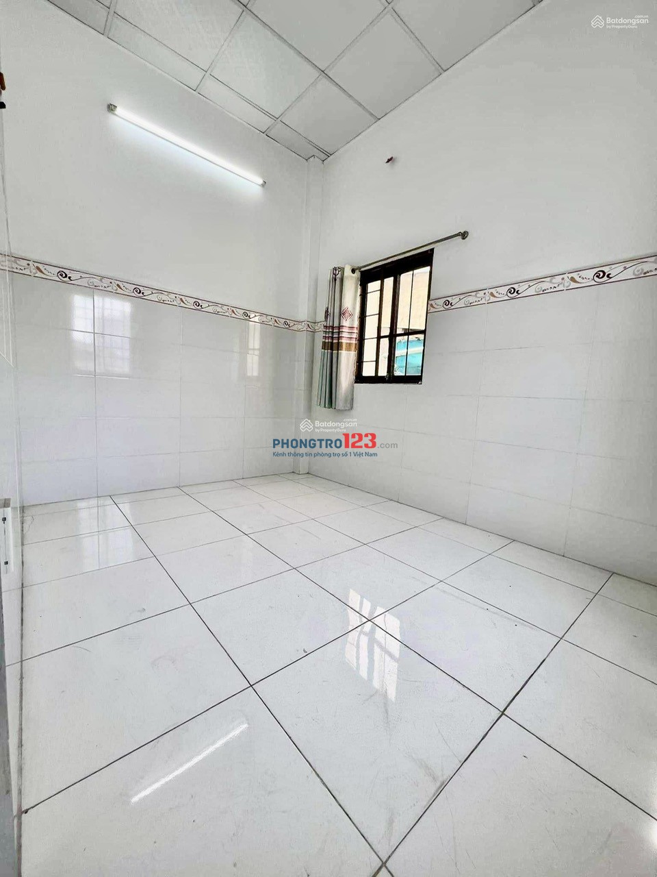 CHO THUÊ PHÒNG TRỌ LẠC LONG QUÂN – GẦN ĐƯỜNG 3/2, BÌNH THỚI – SÁT QUẬN 10 CHỈ 1tr5