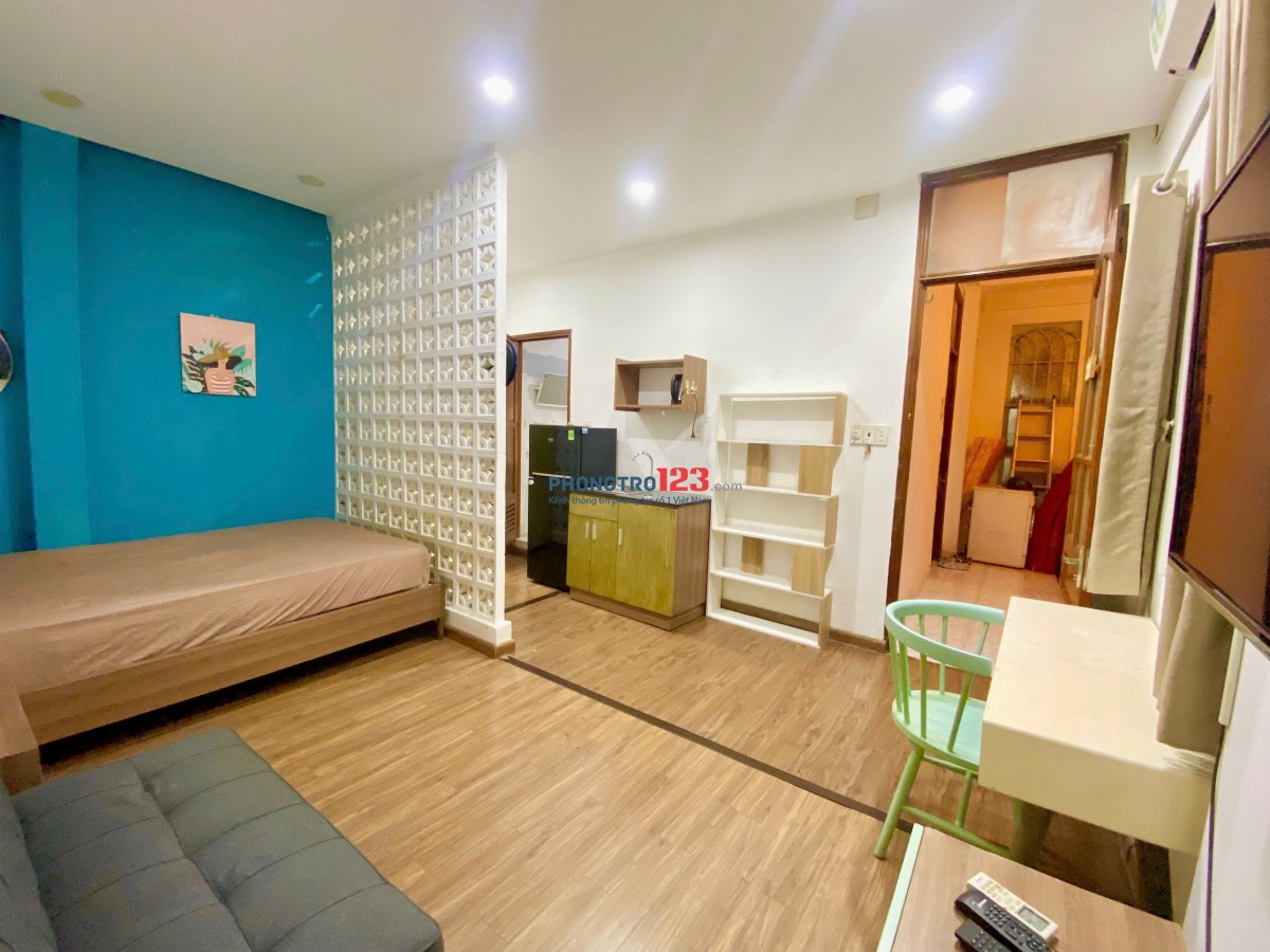 Cho thuê phòng – BANCOL- CỬA SỔ TRỜI – FULL NỘI THẤT gần Vạn Hạnh Mall, Chung cư Hà Đô.