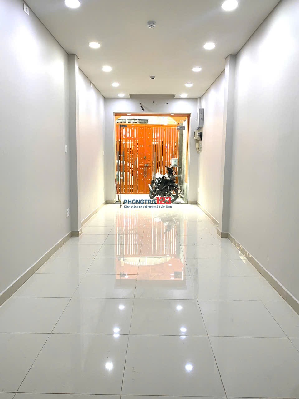 Mặt bằng kinh doanh đường Thạch Thị Thanh cần cho thuê tại Quận 1