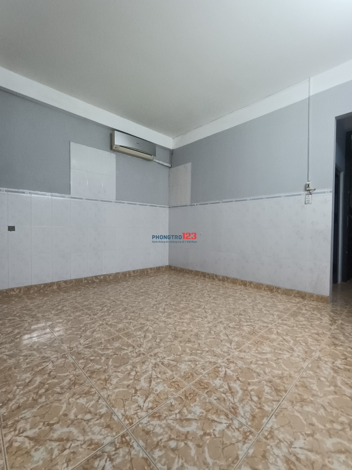 PHÒNG TRỌ QUẬN 10 KẾ BÊN KHU VUI CHƠI TÔ HIẾN THÀNH