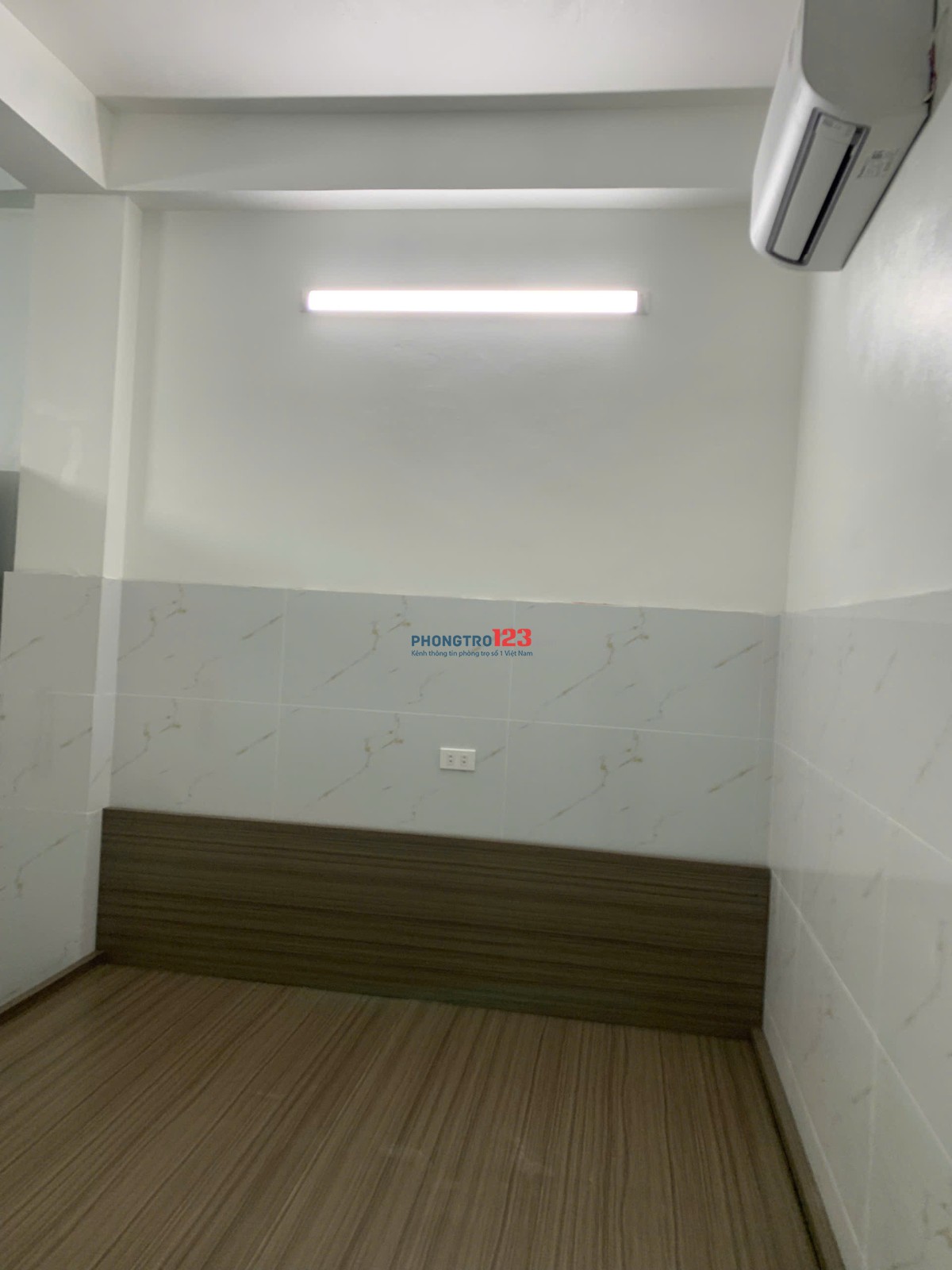 Phòng 45m2, nội thất cơ bản, khu Dọc Bún 2, Hà Đông