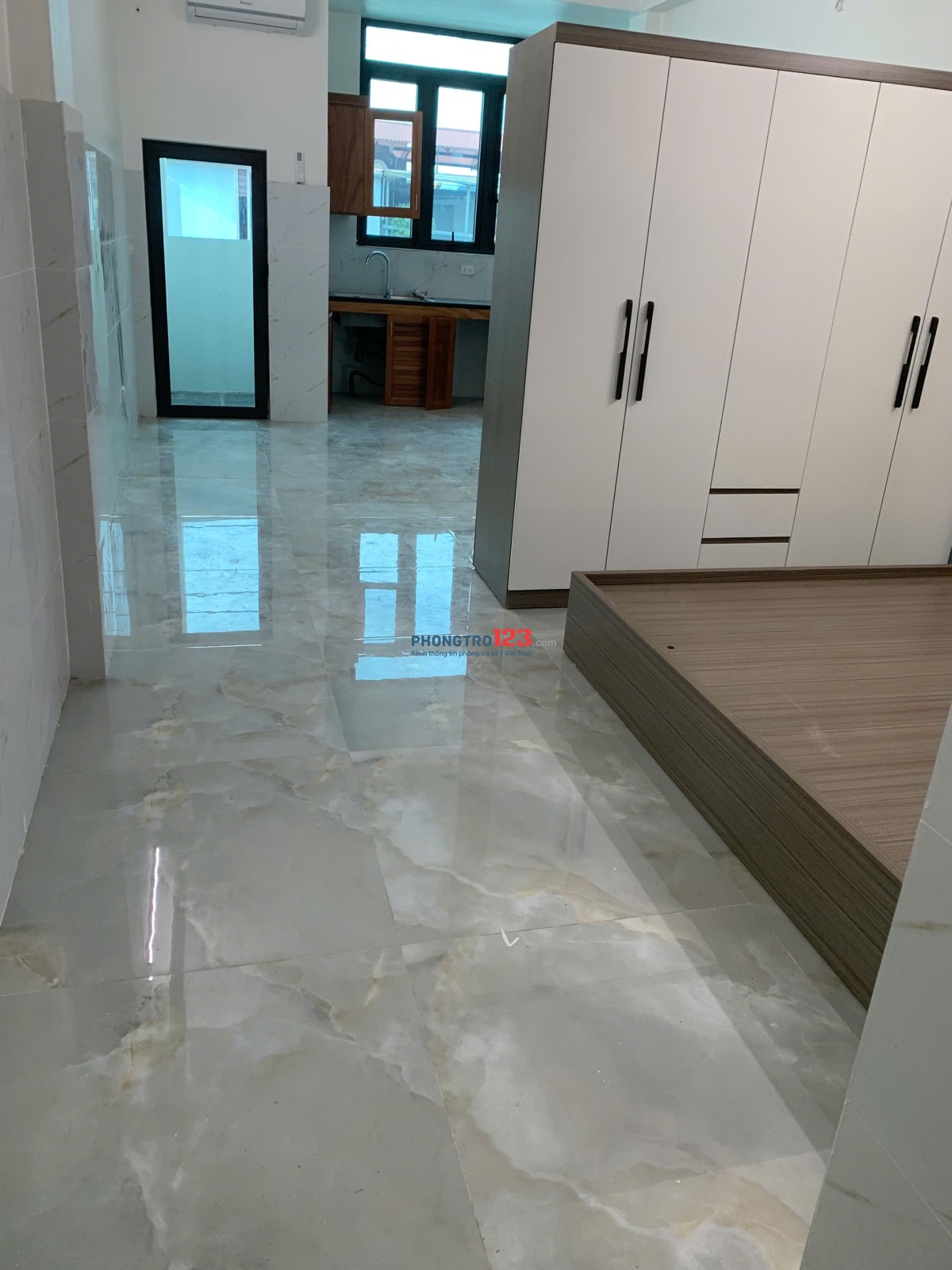 Phòng 45m2, nội thất cơ bản, khu Dọc Bún 2, Hà Đông