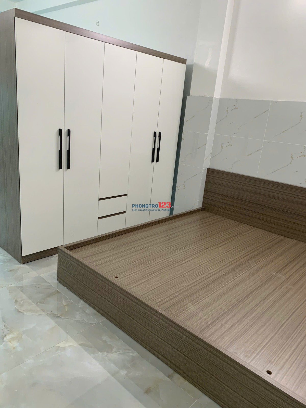 Phòng 45m2, nội thất cơ bản, khu Dọc Bún 2, Hà Đông