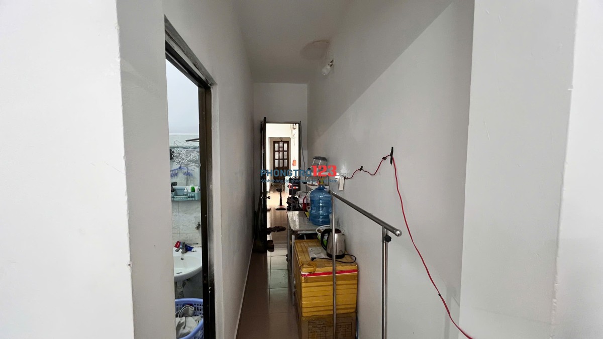 Cần pass phòng cuối tháng 1 443/91 Lê Văn sỹ giá 4tr , có máy lạnh