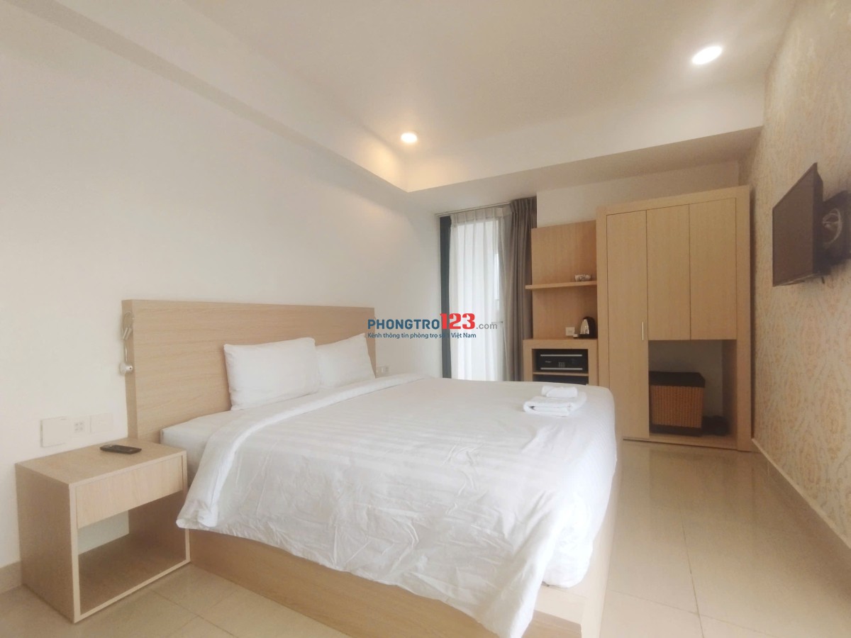 Phòng khách sạn Nha Trang view đẹp tầng cao cho thuê tháng gần chợ Đầm