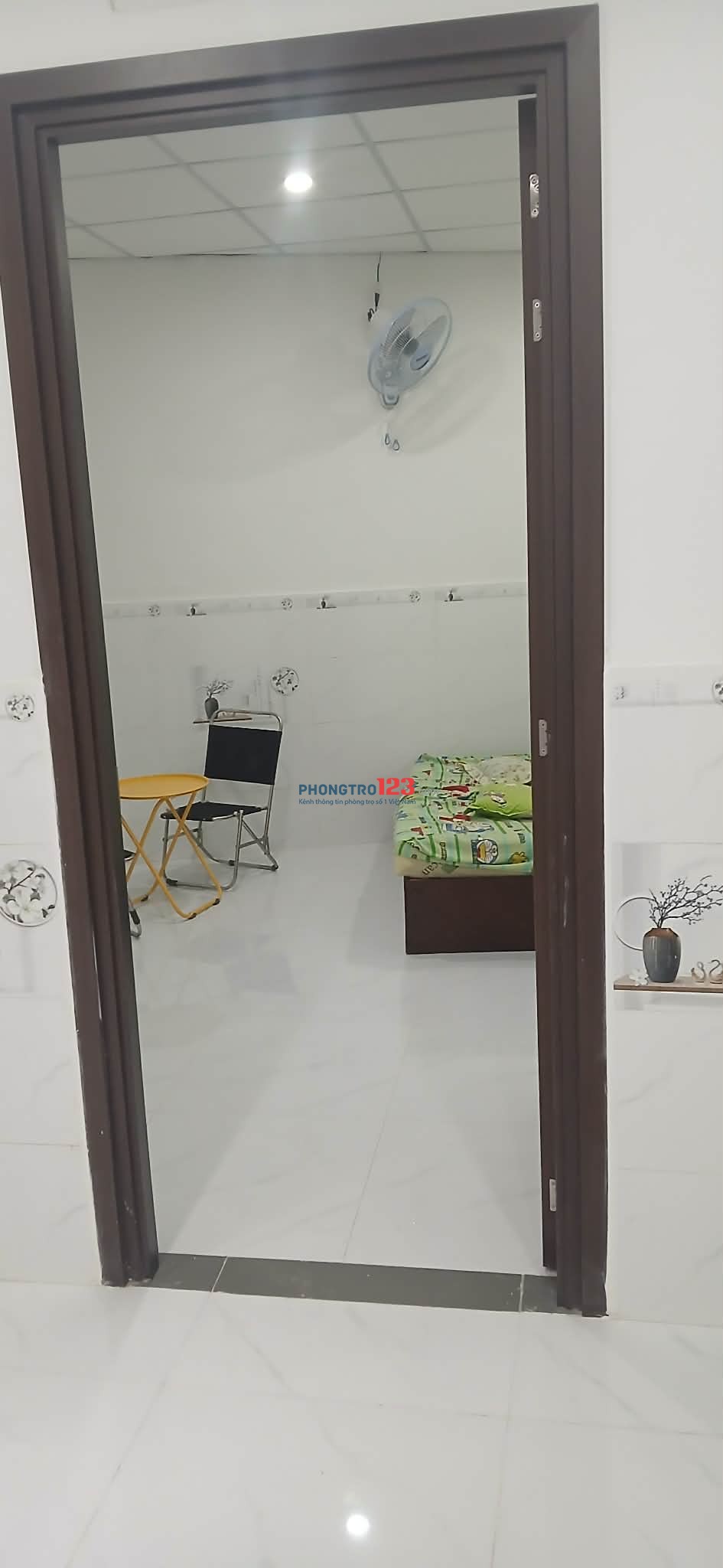 Cho thuê nhà nguyên căn 3 phòng ngủ, hẻm yên tĩnh, gần chợ – Đỗ Tấn Phong, Phú Nhuận