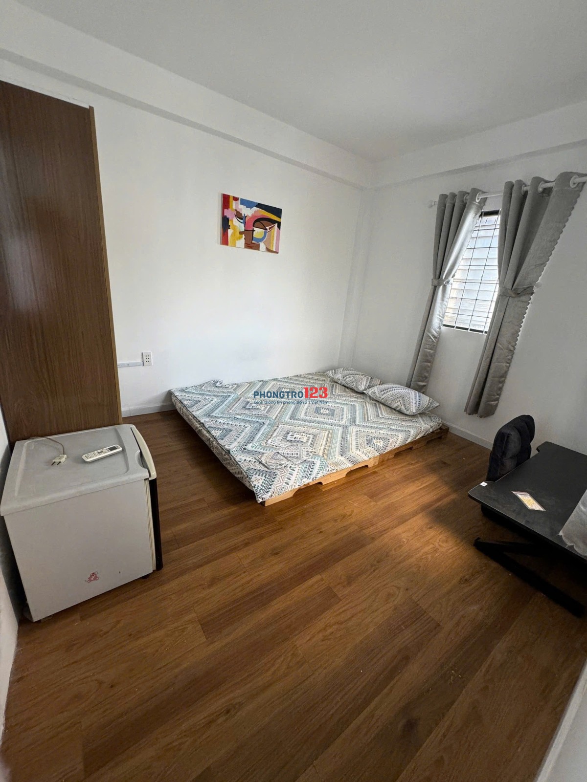 Cho thuê phòng BANCOL, 2 CỬA SỔ TO gần Công viên Lê Thị Riêng