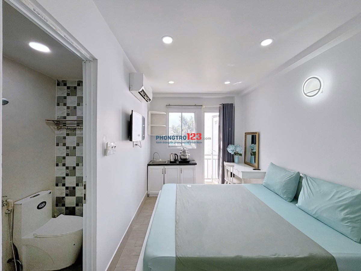 PHÒNG BAN CÔNG FULL NT GẦN CHỢ BÀU SEN NGUYỄN TRÃI