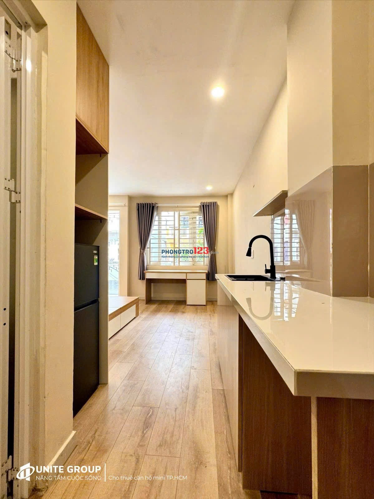 CHO THUÊ CĂN HỘ STUDIO FULL BAN CÔNG THOÁNG MÁT NGAY ĐẠI HỌC VĂN HIẾN QUẬN TÂN BÌNH