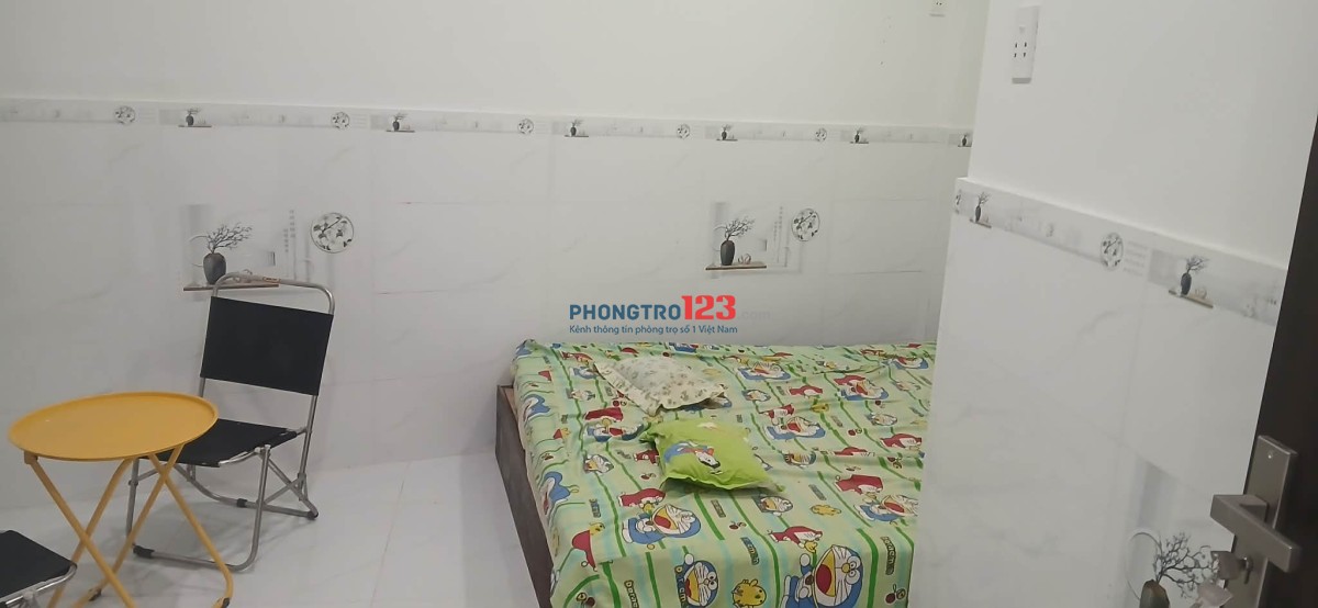 Cho thuê nhà nguyên căn 3 phòng ngủ, hẻm yên tĩnh, gần chợ – Đỗ Tấn Phong, Phú Nhuận