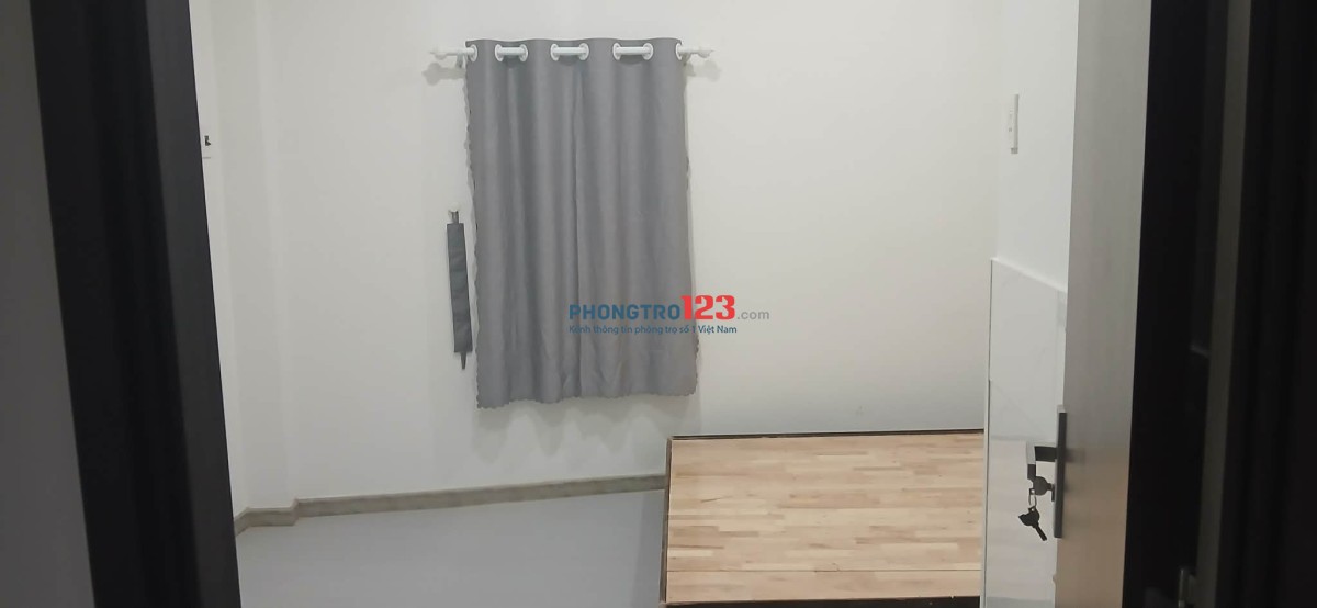 Cho thuê nhà nguyên căn 3 phòng ngủ, hẻm yên tĩnh, gần chợ – Đỗ Tấn Phong, Phú Nhuận