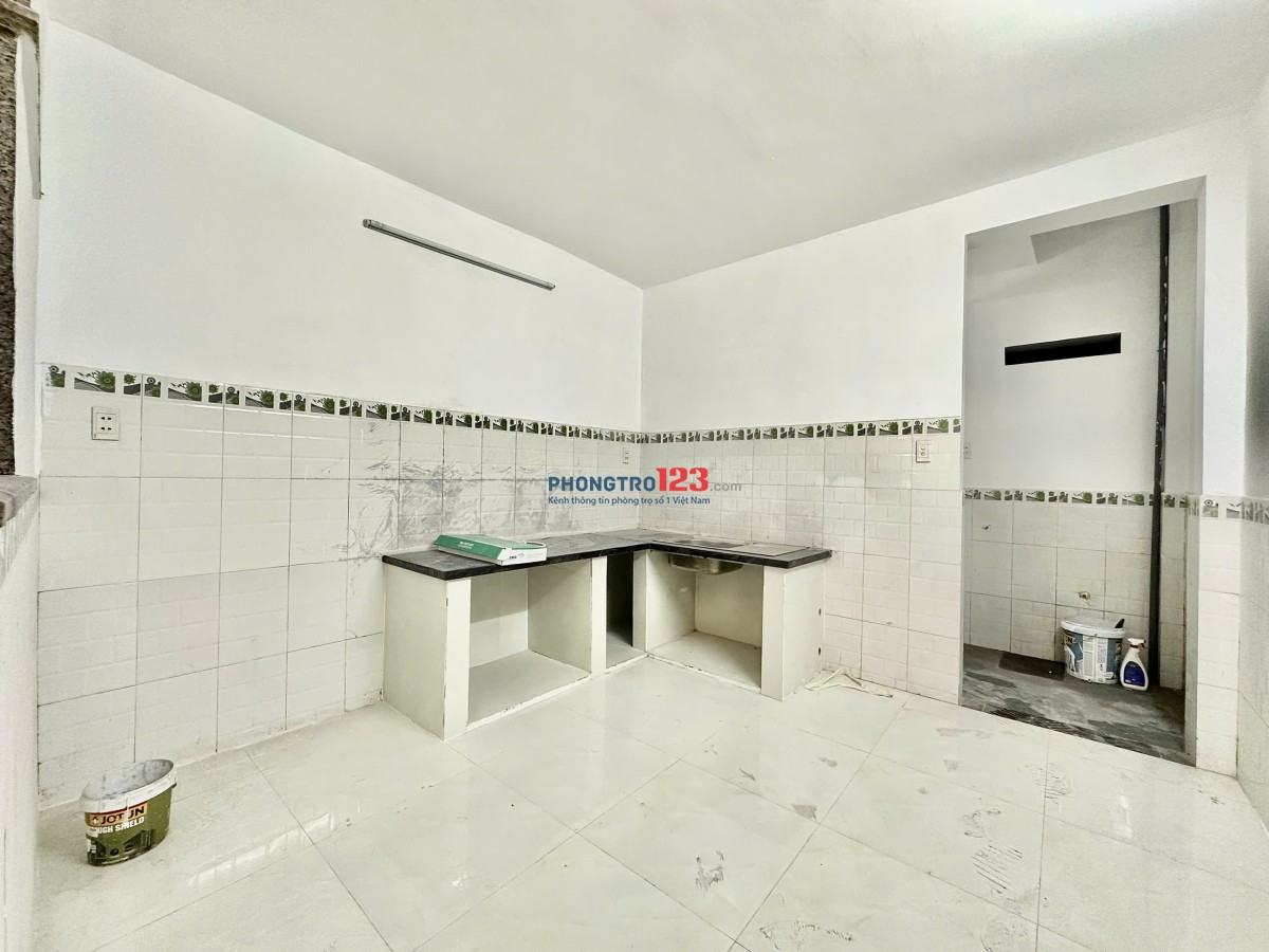 Cho thuê nhà nguyên căn 2 tầng hẻm 5m